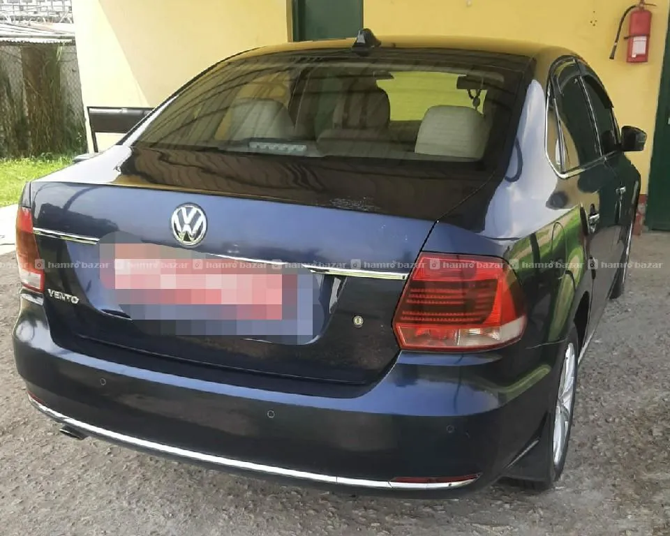 VW Vento1.6  Highline 2016 3