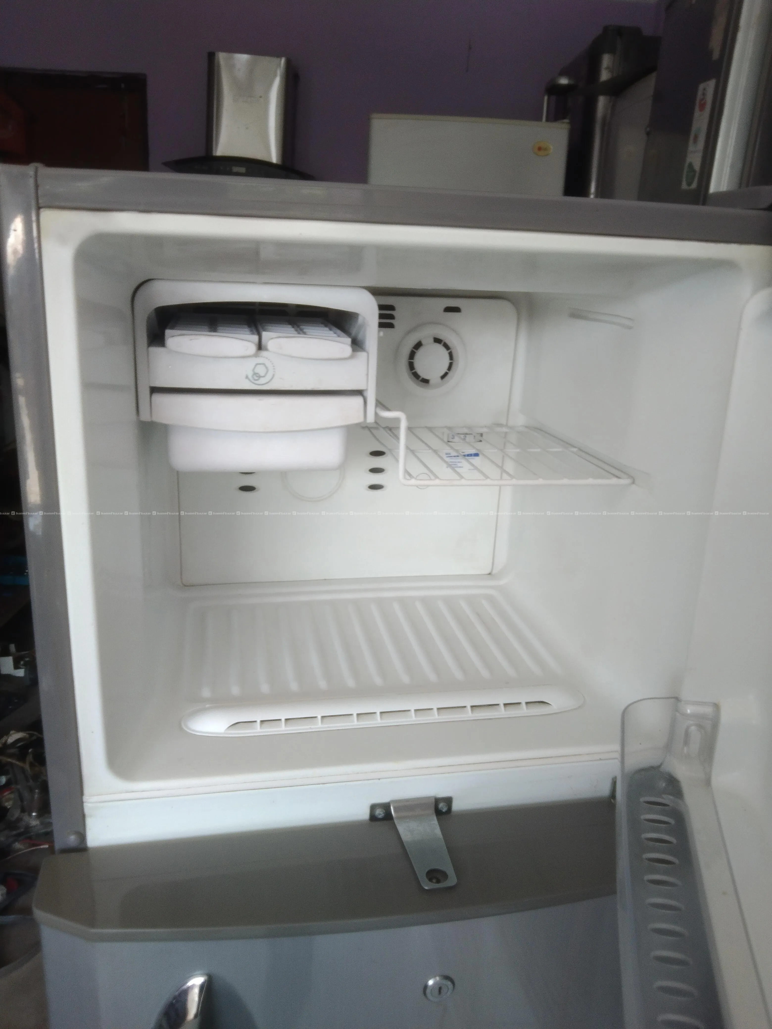 Lg 260 litre Freeze 2