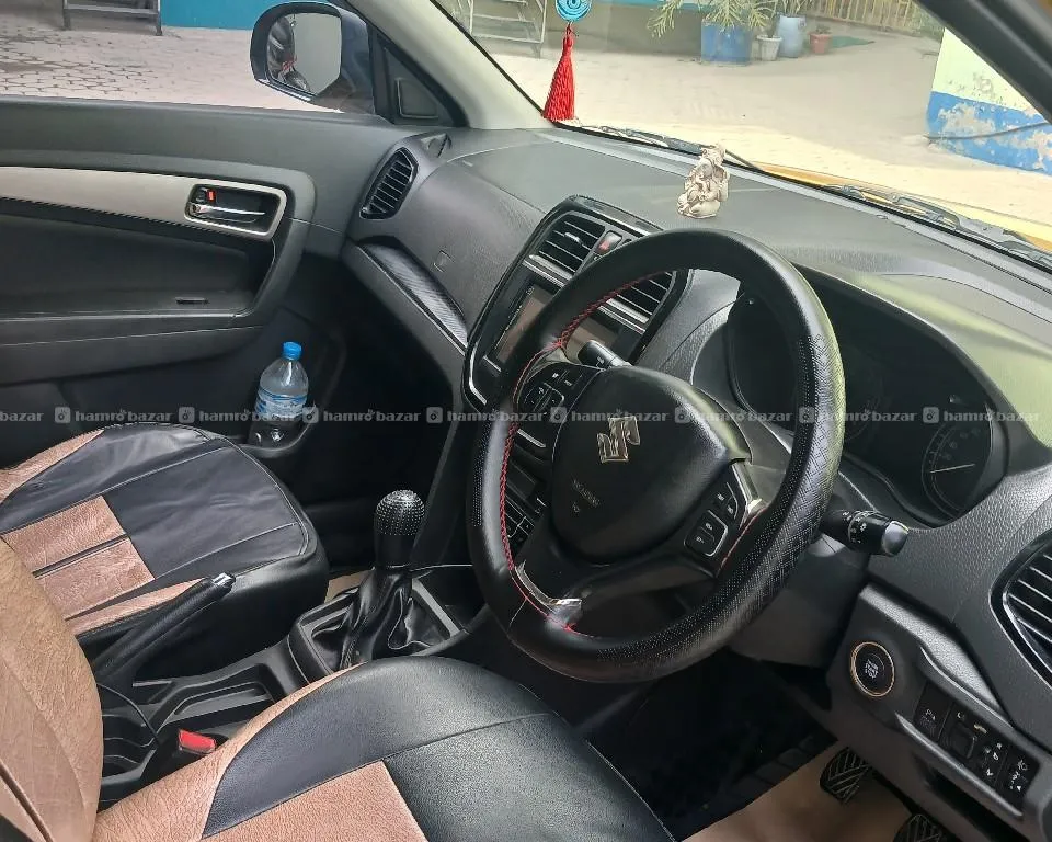 maruti Suzuki brezza zdi+2016/ 2350000 2