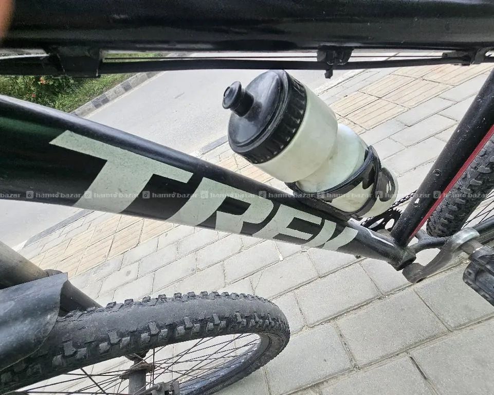l trek hydrollic (1/8) 16000 2