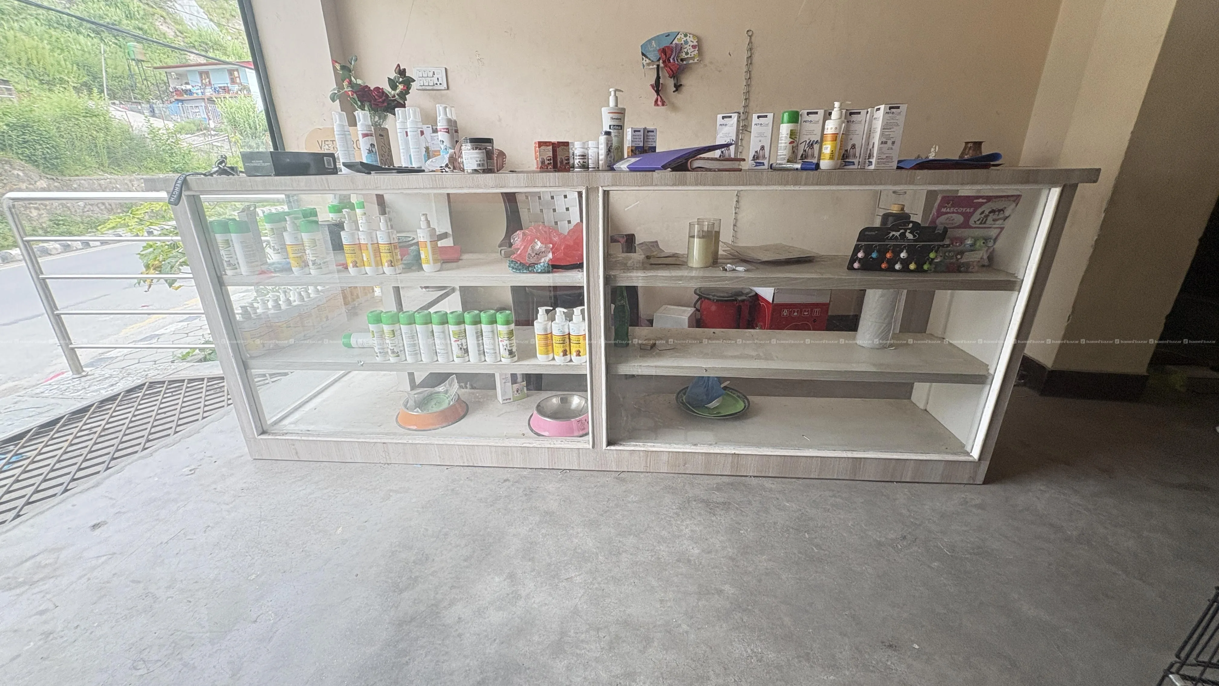 Counter rack pannel sirting pannel plus shelf rack 2