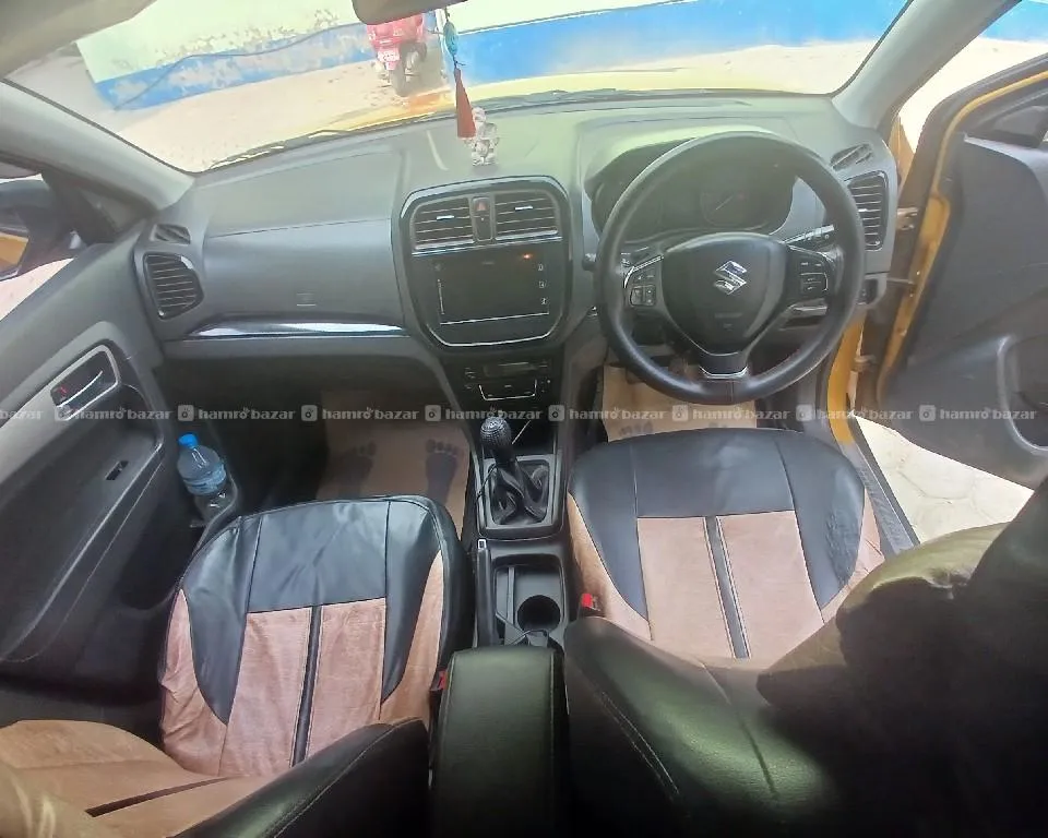 maruti Suzuki brezza zdi+2016/ 2350000 3