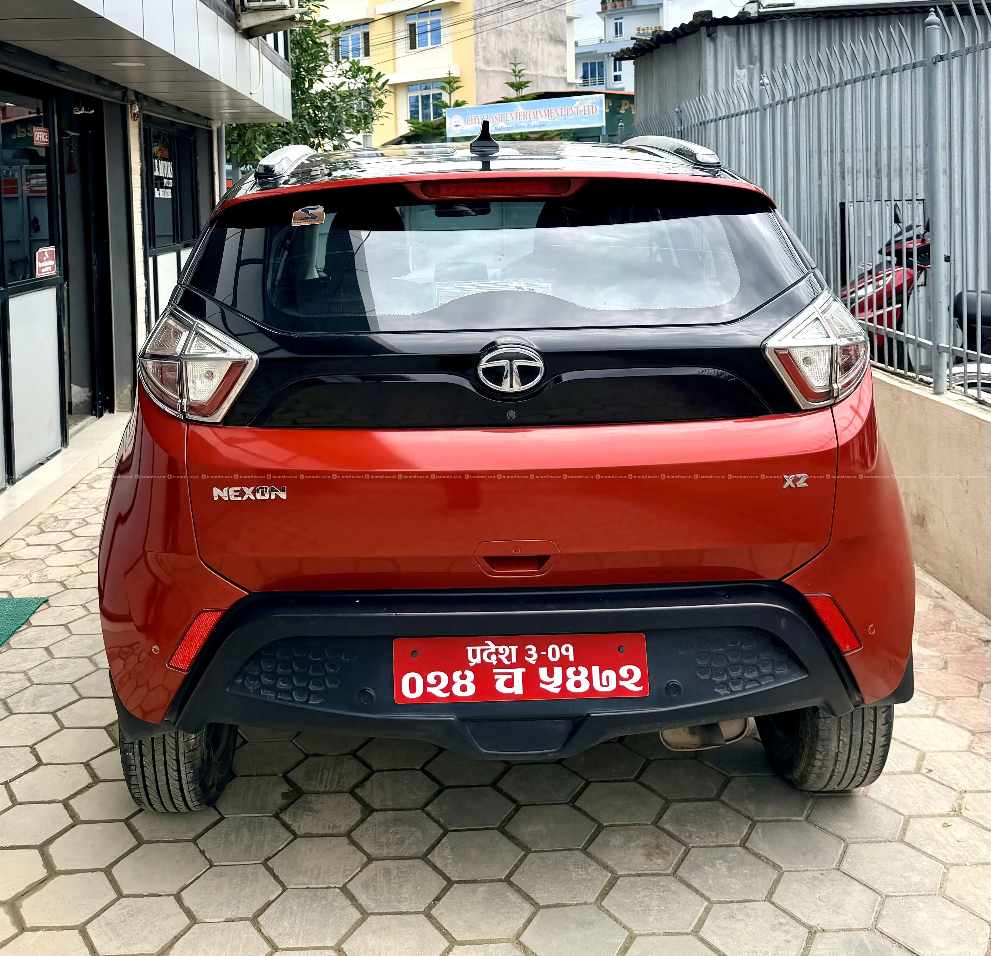 brandnew like 2020 tata nexon xz 60% finance 3