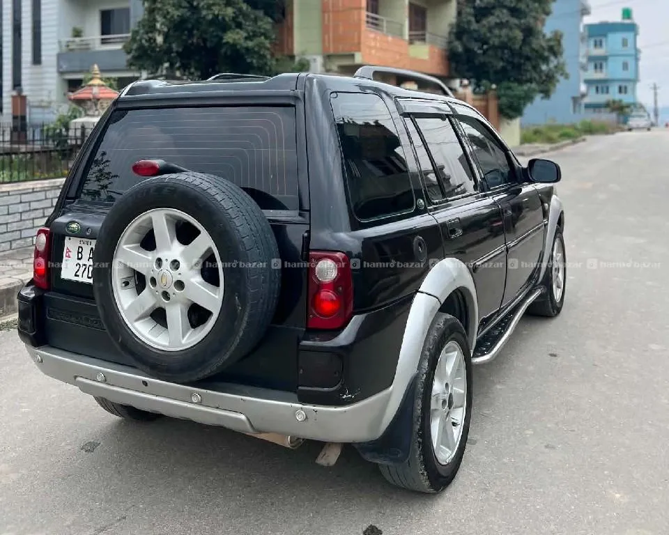 Land-rover 2000cc 4wd suvjeep super fresh on sell 2