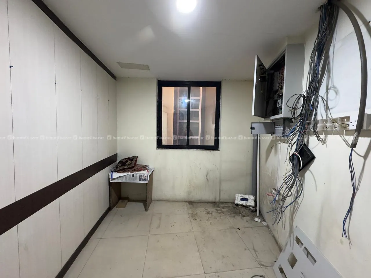 Sime-Furnished Office Space For Rent !! 7