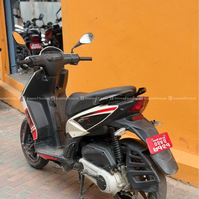 Single Hand Aprilia Sr150 On Urgent Sale 2
