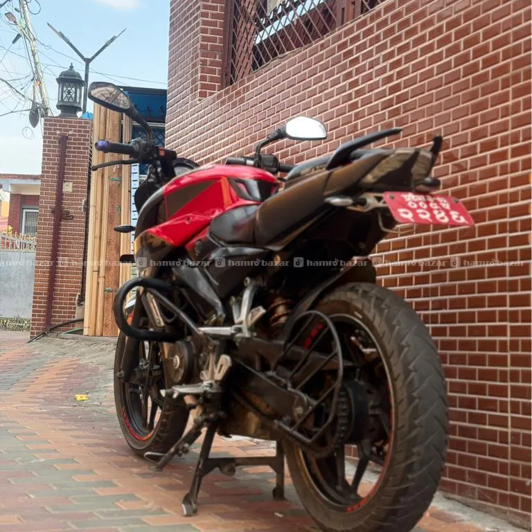 Single Hand Bajaj Ns 200 On Urgent Sale 2