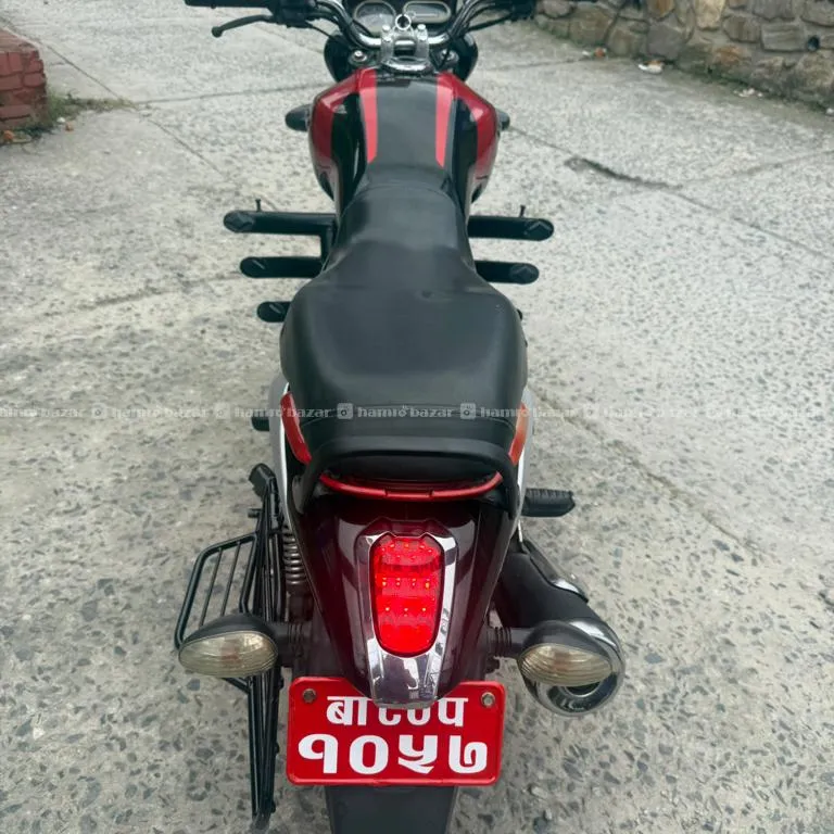 URGENT FOR SALE BAJAJ V15 2