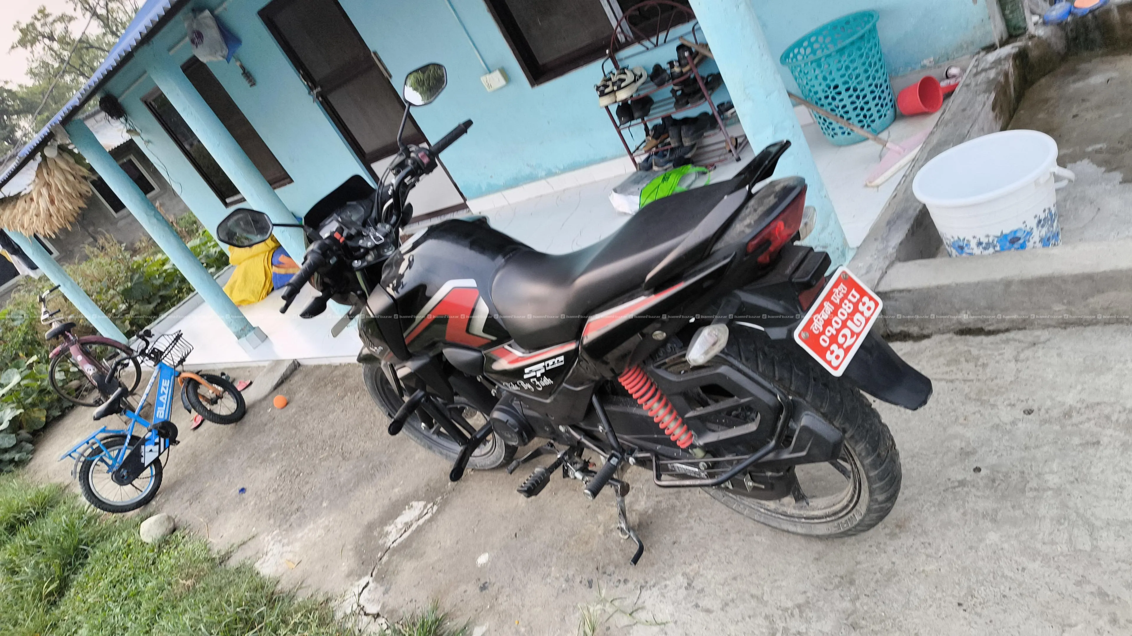 vehicle 5