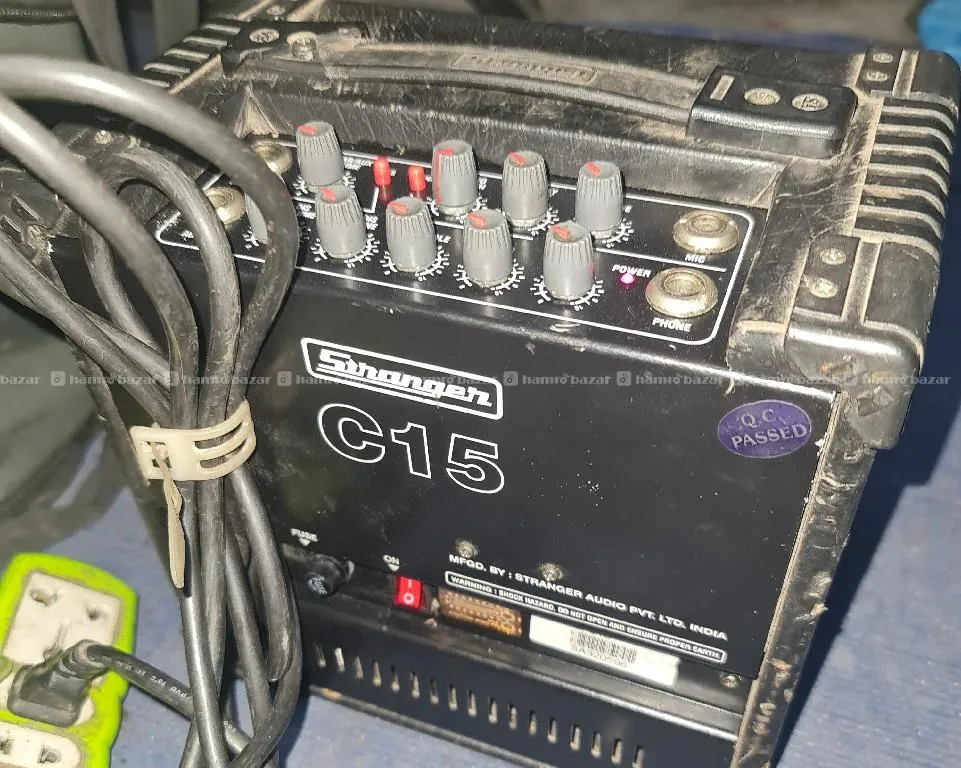 Stranger C15 amplifier 3 input great  echo keroke 3