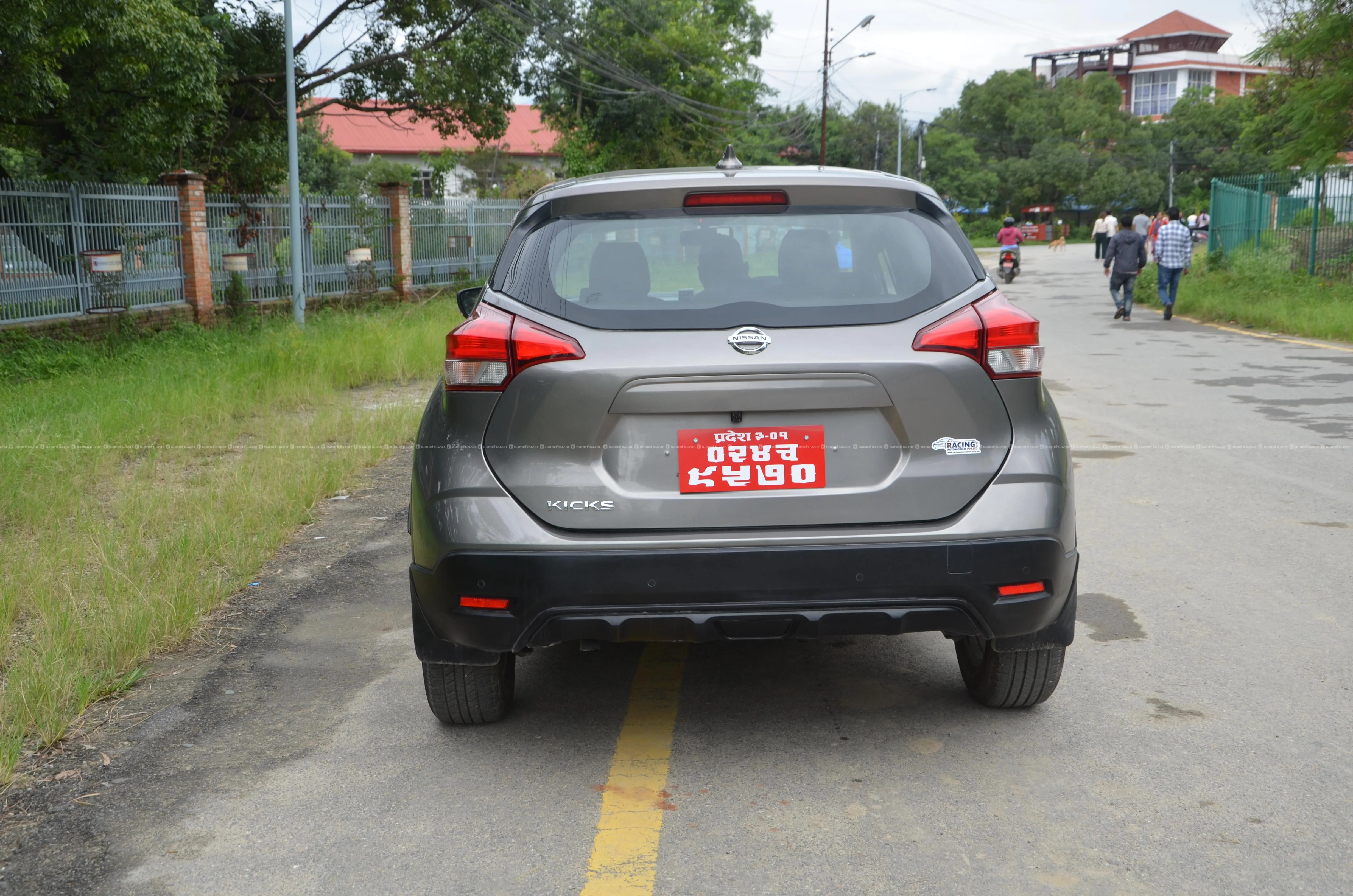 2021, Nissan Kicks XL 4