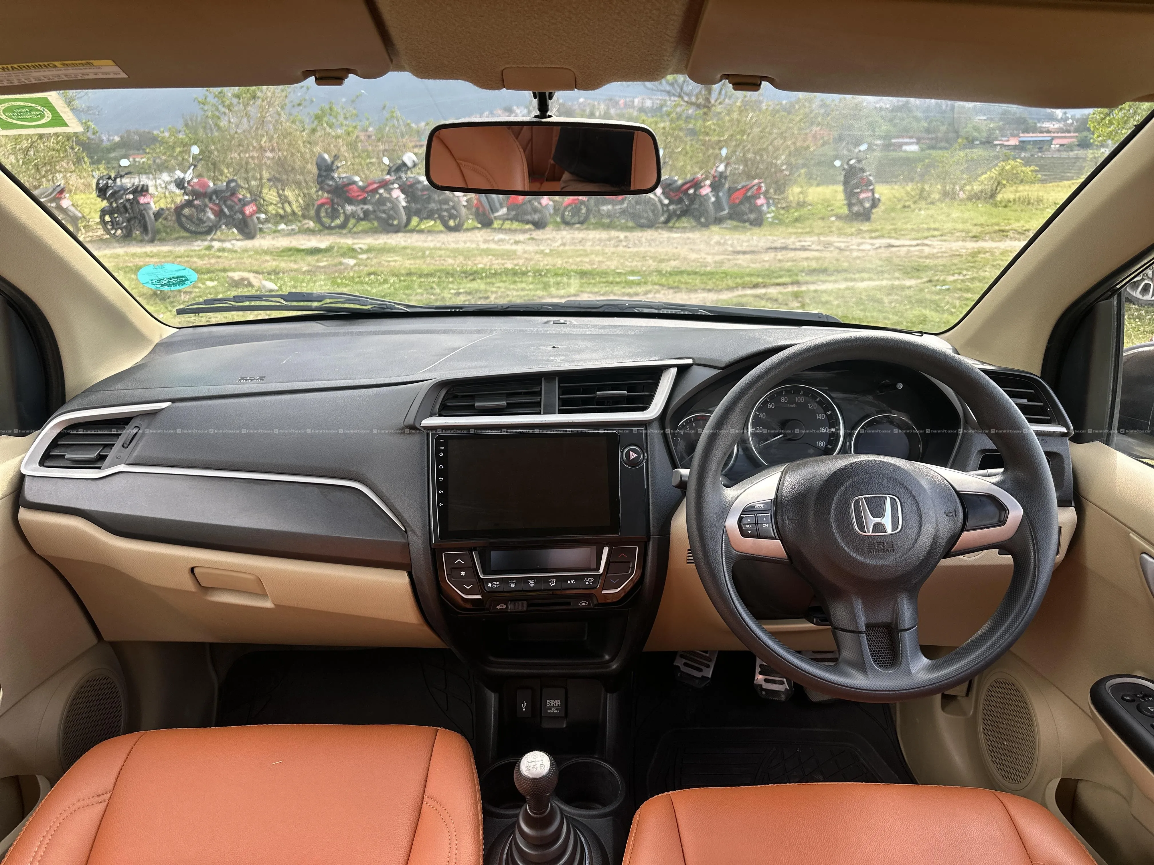 2016, Honda Amaze 1.2 SX (MT) 7