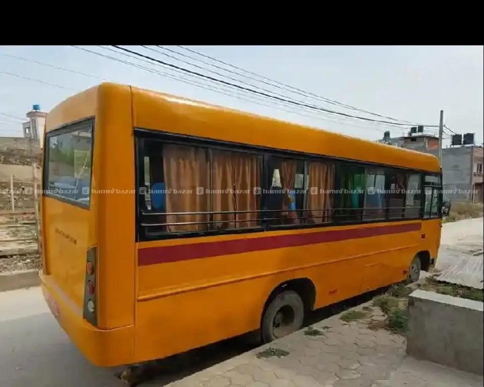 Ashok Leyland 28 seater school bus 4
