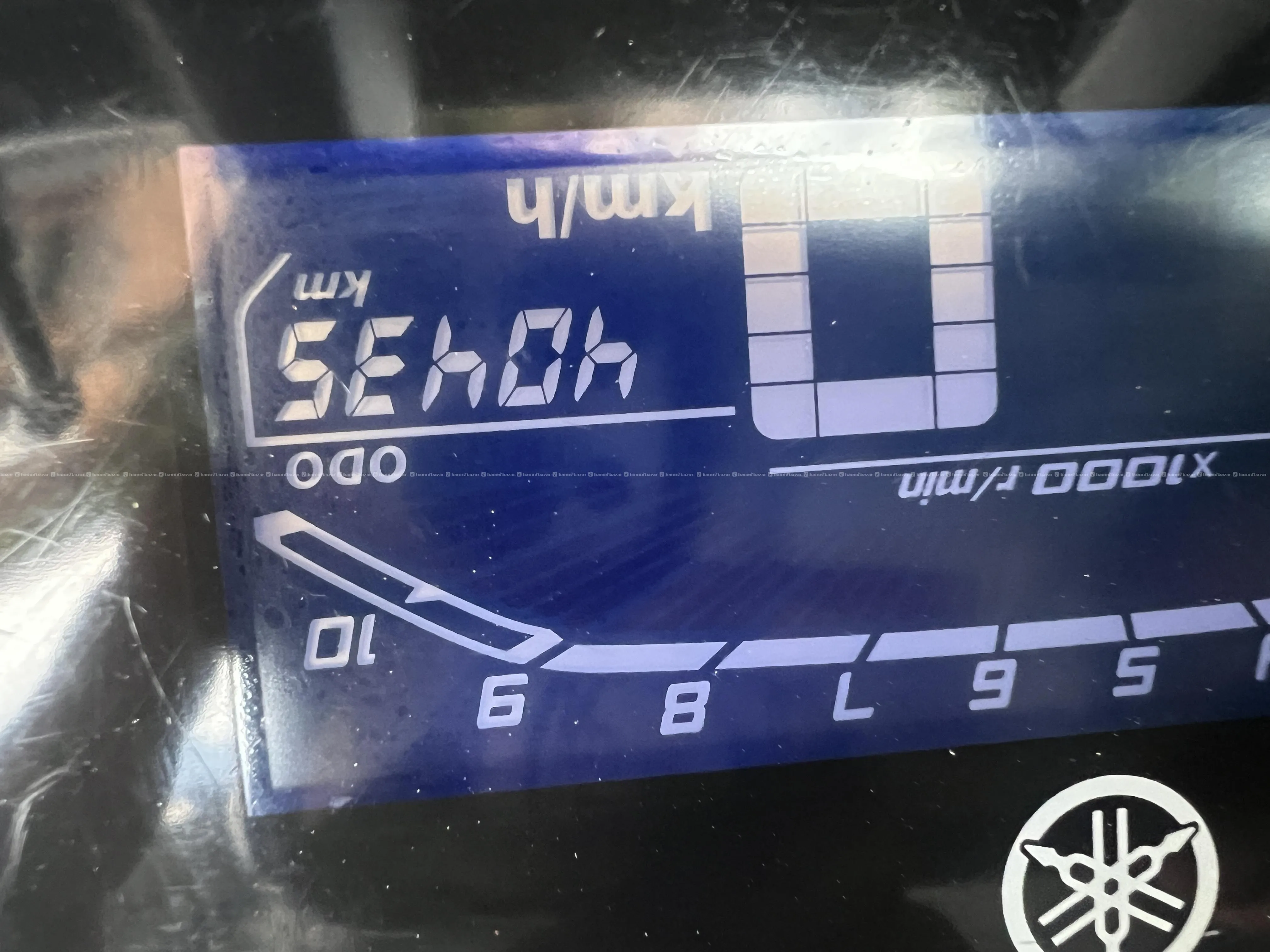 Yamaha fzs v3 abs 6