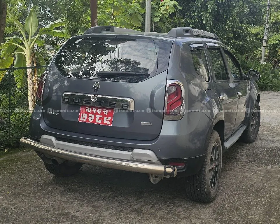 DUSTER RXZ AWD 2016 - DIESEL (COOL GREY) 3