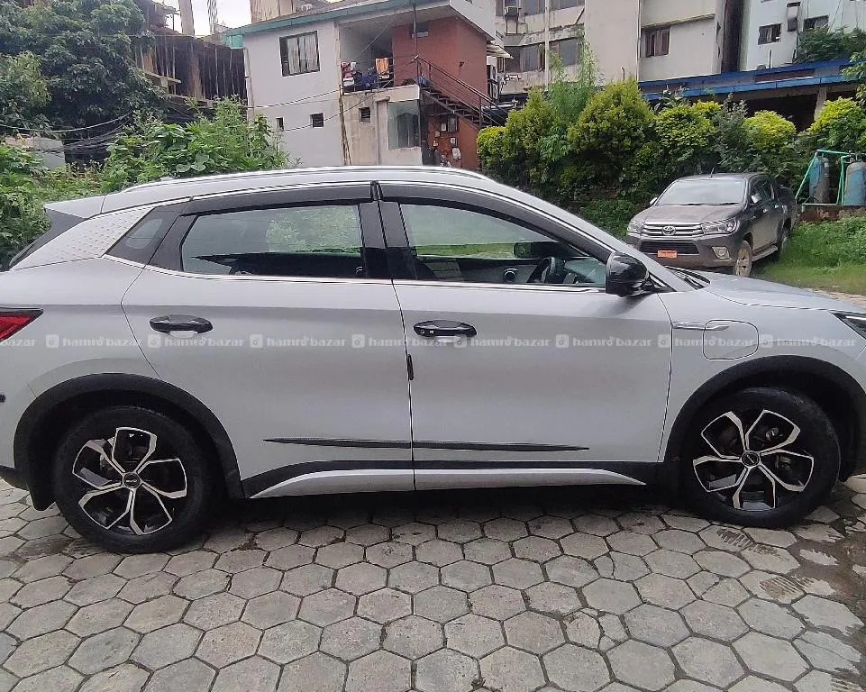 Byd Auto 3 Advance 3