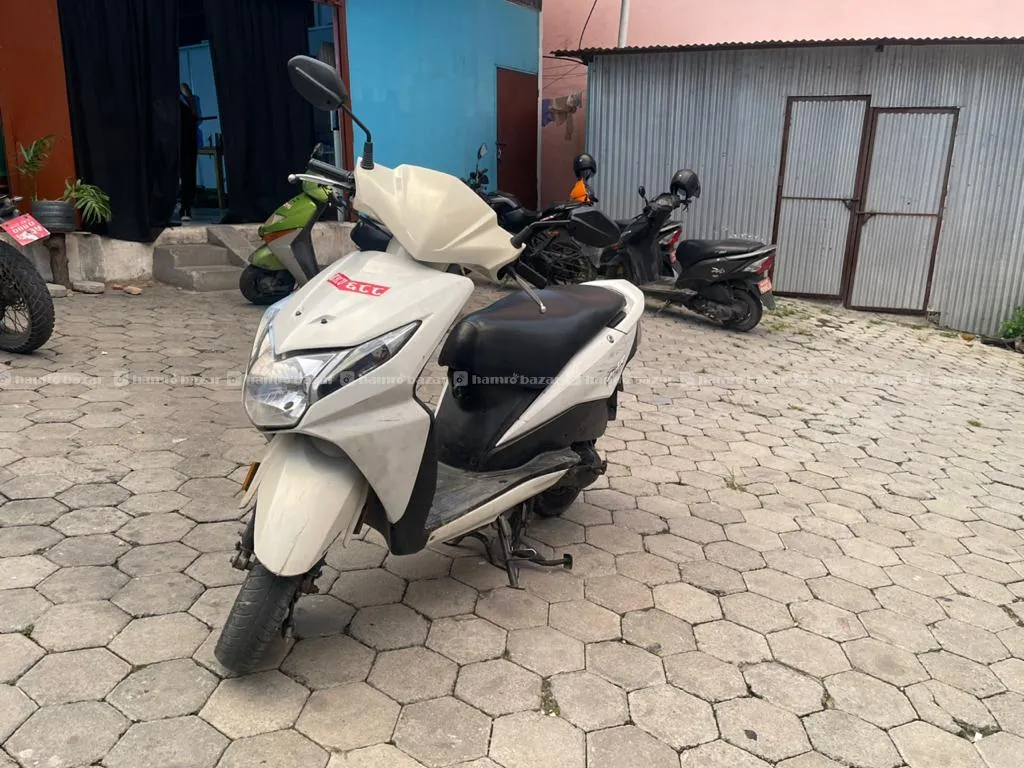 Dio Scooter On Sale Single Hand Used 2