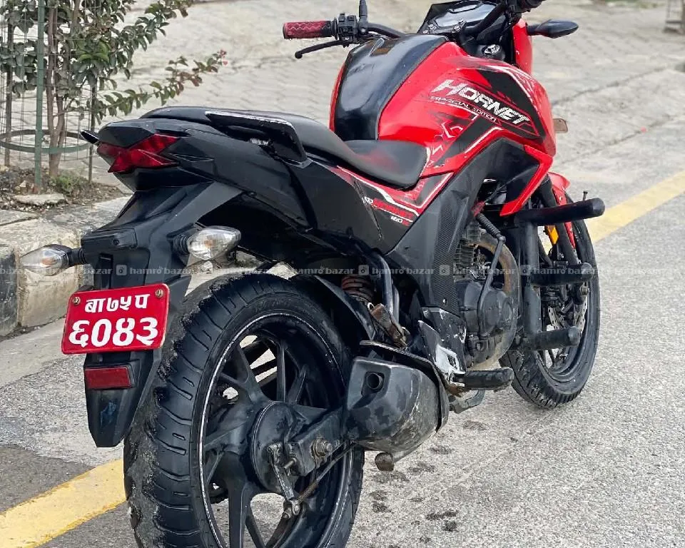 Honda hornet 75lot 2016model super fresh 4
