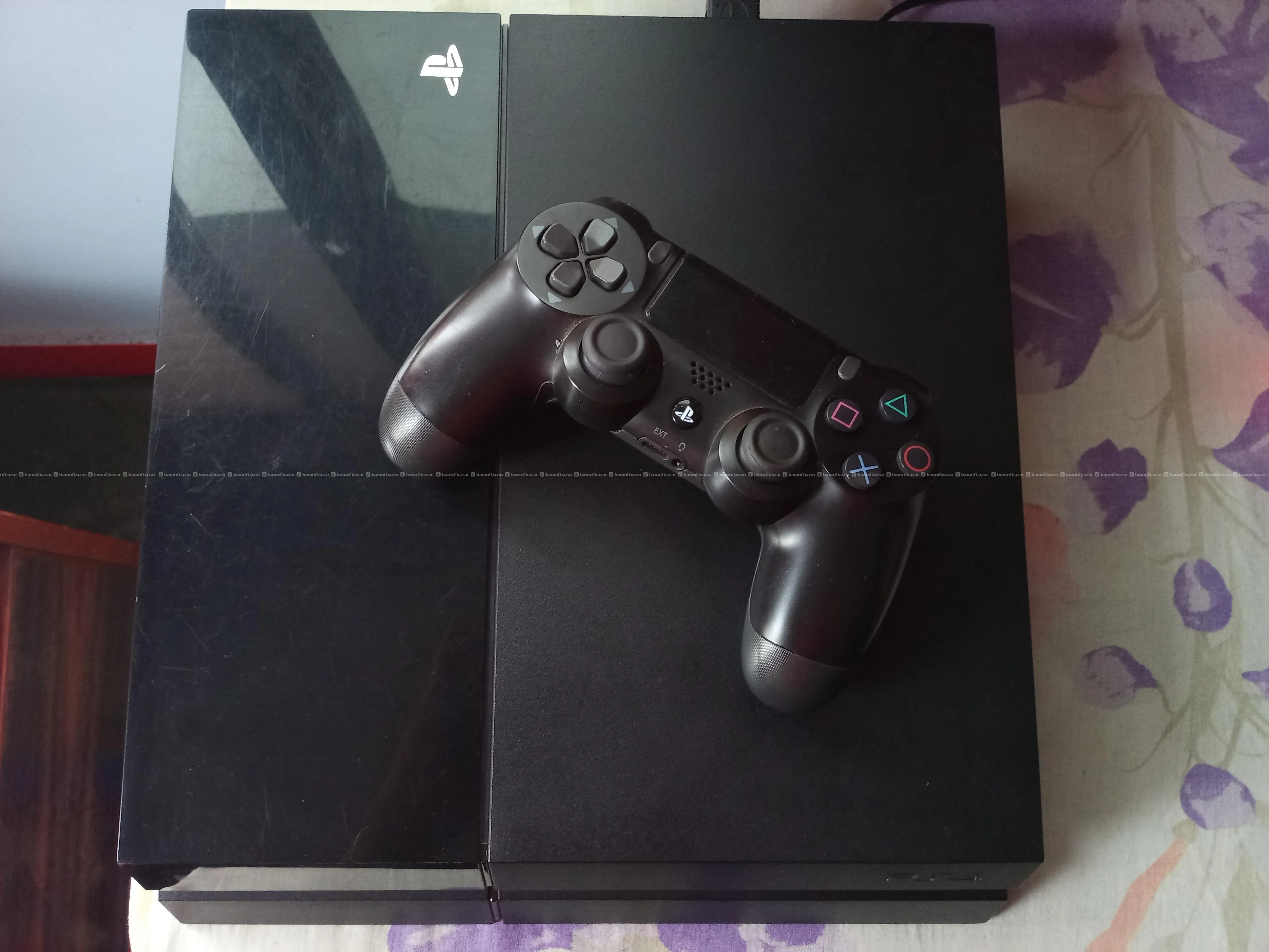 PS4|500GB|2 original controller 2