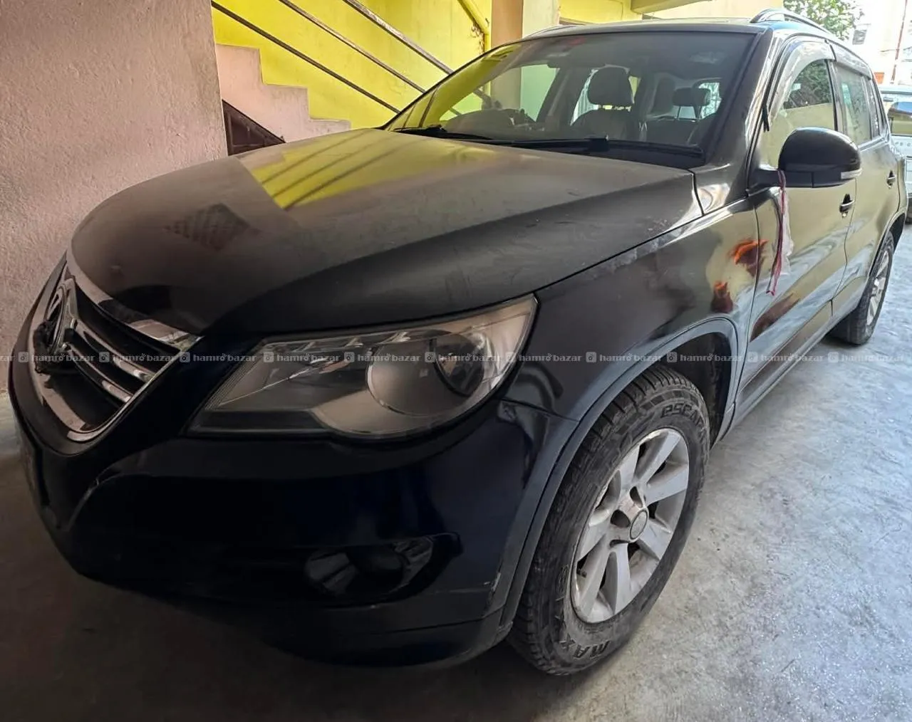 volkswagen Tiguan 2011 model Automatic 2