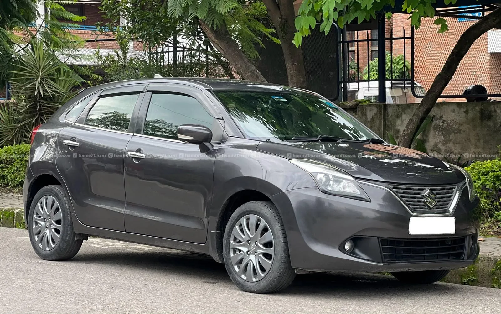 Maruti Suzuki Baleno Alpha 2016 "Single Hand" 3