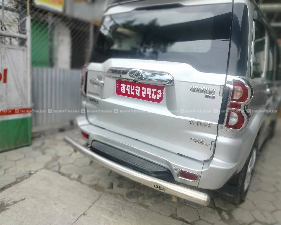 Mahindra Scorpi S4 single hand original color 2018 2