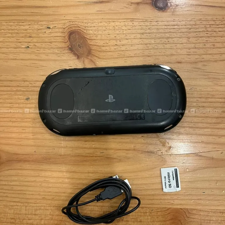 Ps Vita 2000 (128 Gb) Hacked 3