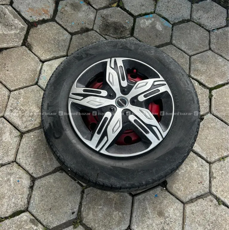 Tyre And Rim Swift Dezire 3