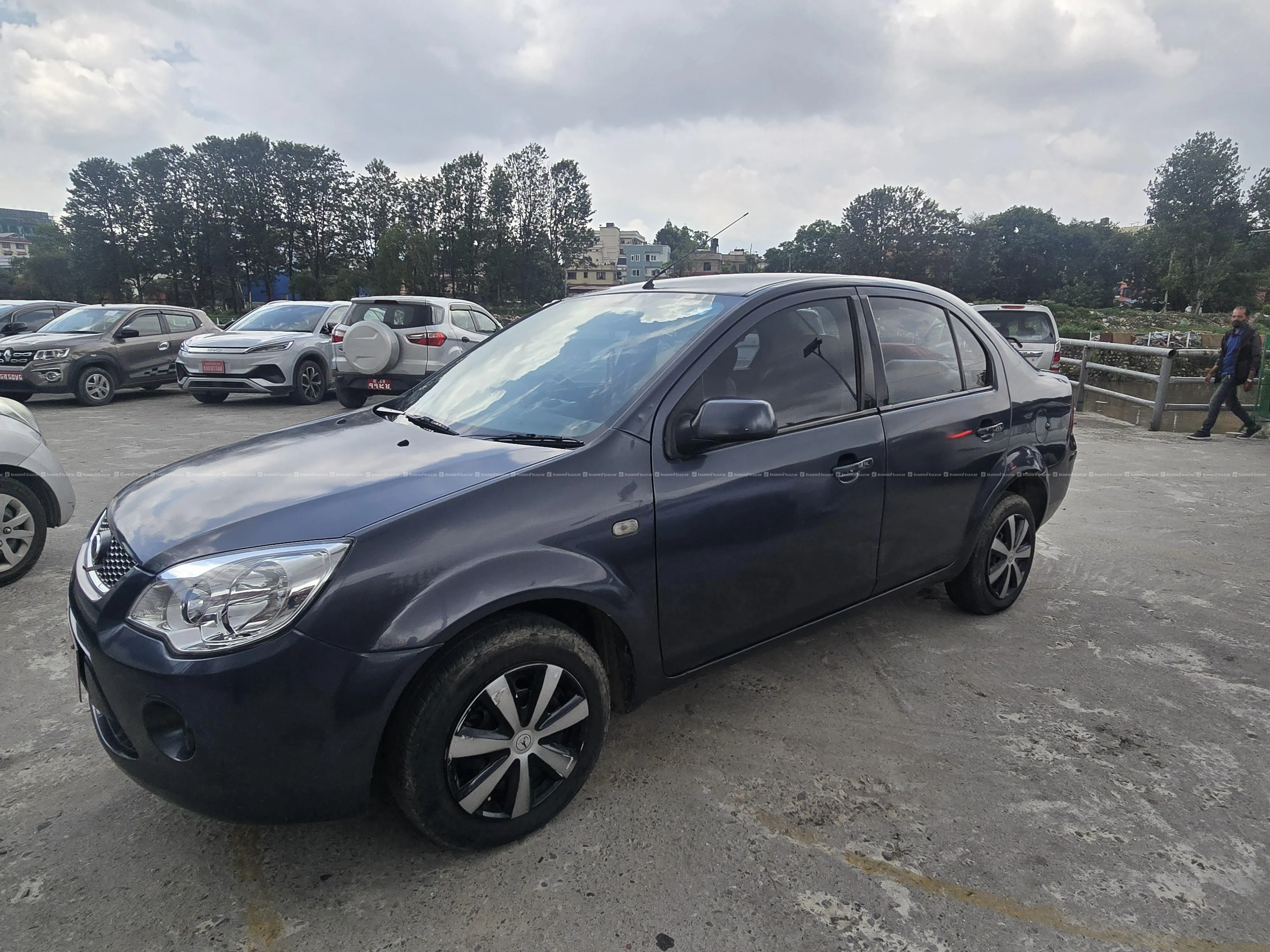 Ford Classic 2013 sale 3