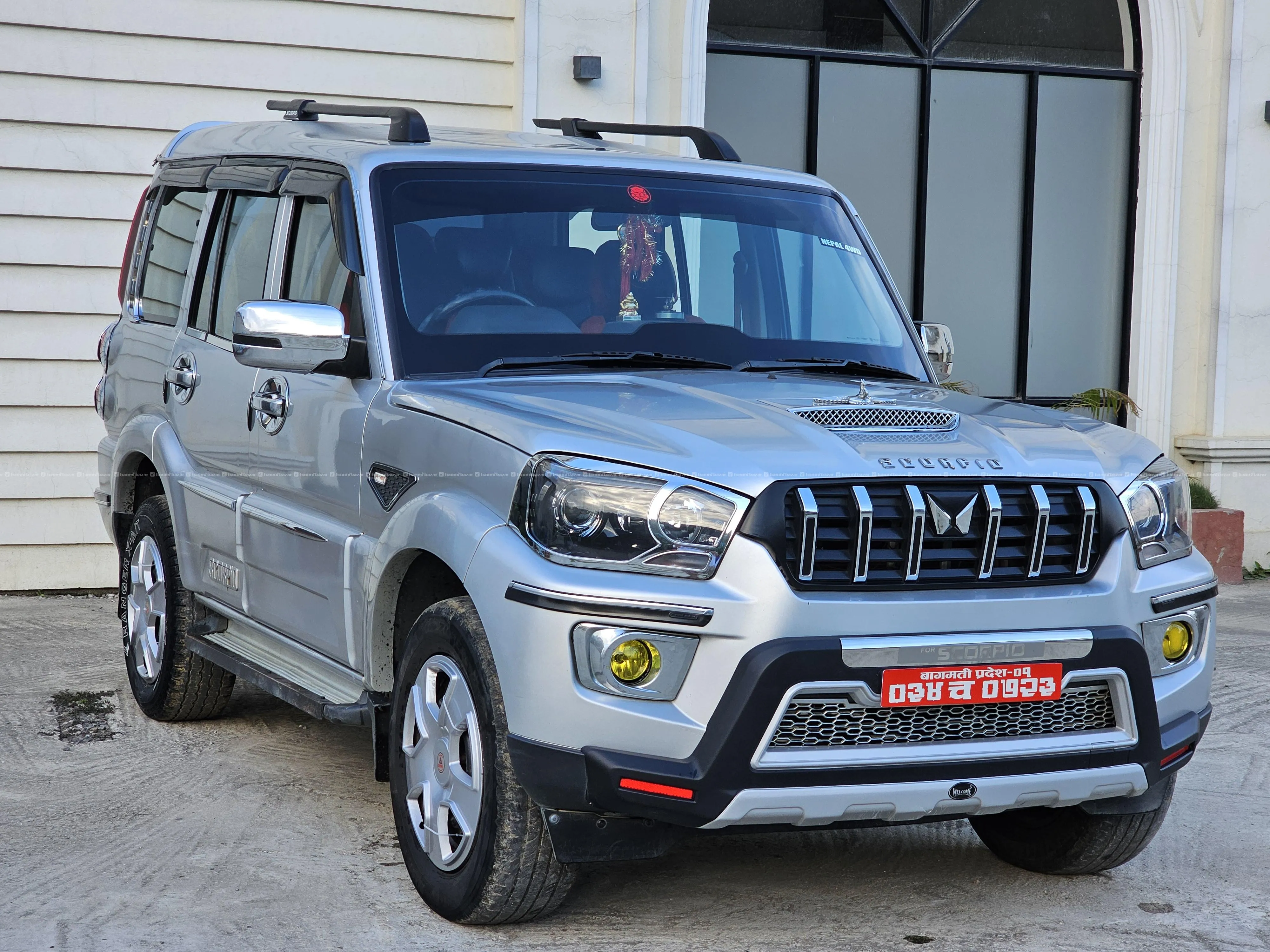 Scorpio S5 4wd 2023 with 60%finance 7