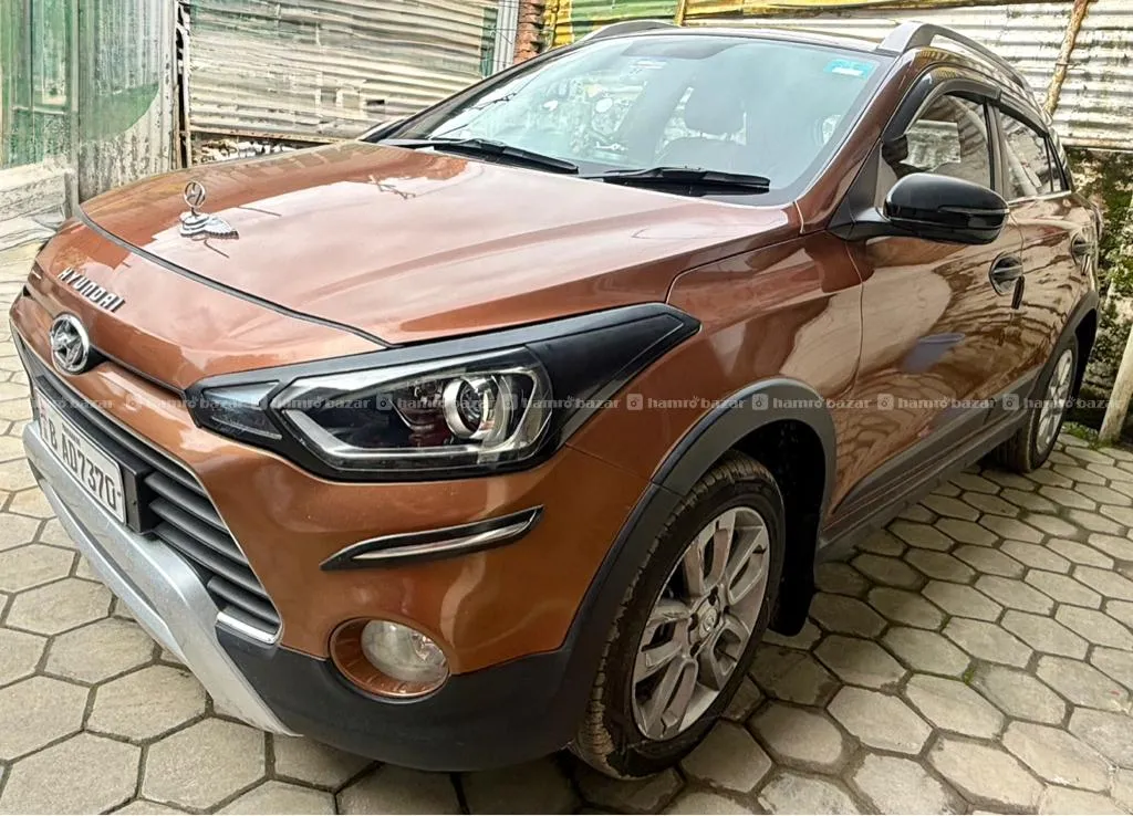 Hyundai i20 active s 2016 Fresh Car for sale 4