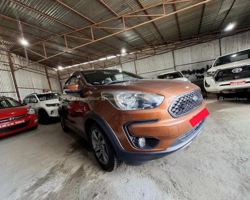single hand ford Freestyle Titanium 26000 Km 3