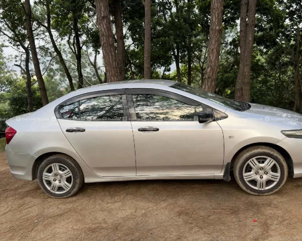 Honda City Mt 2013
Model 3