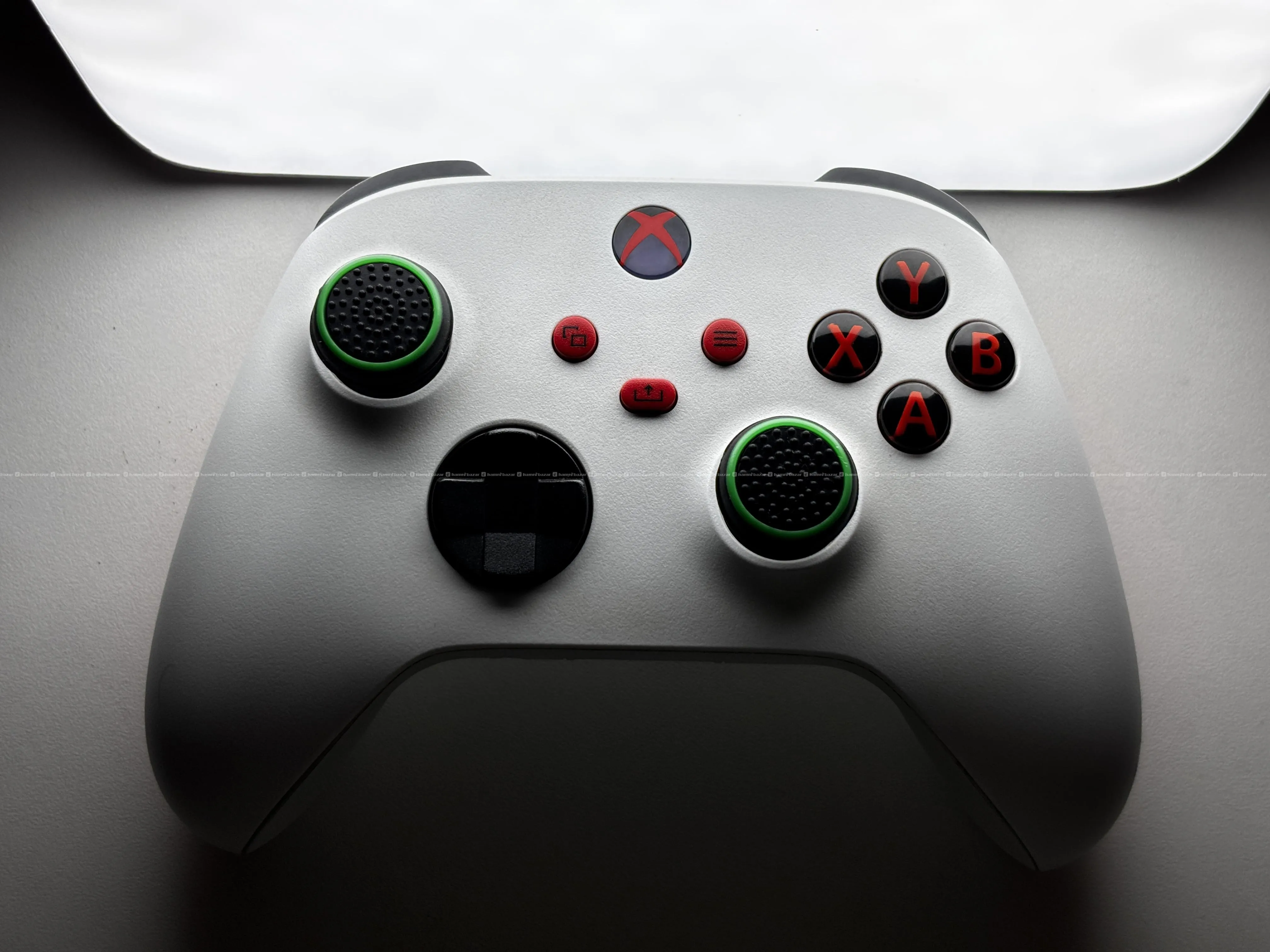 Xbox Series S|X Controller + Rechargeable Battery 2