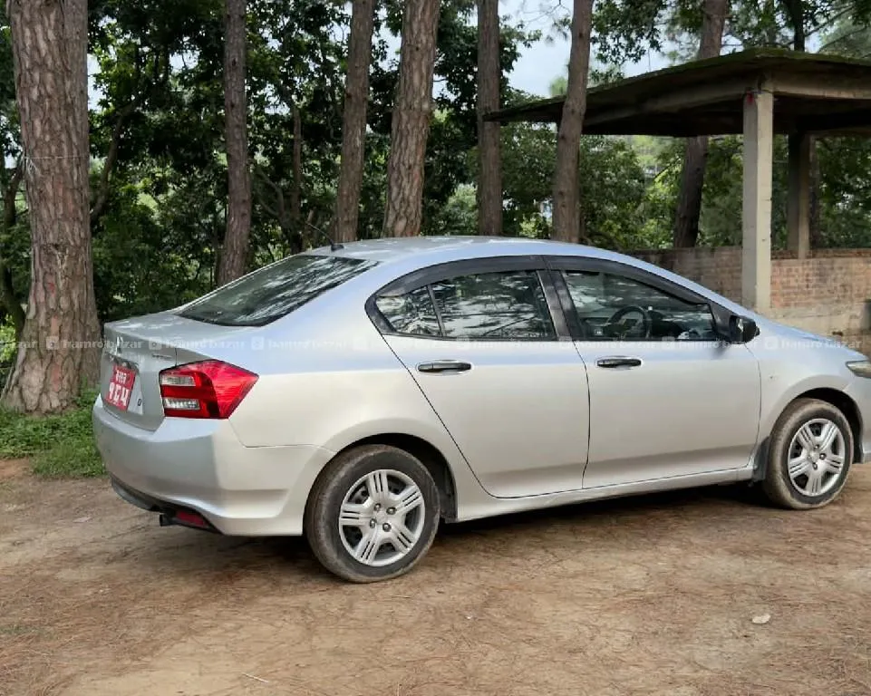 Honda City Mt 2013
Model 2