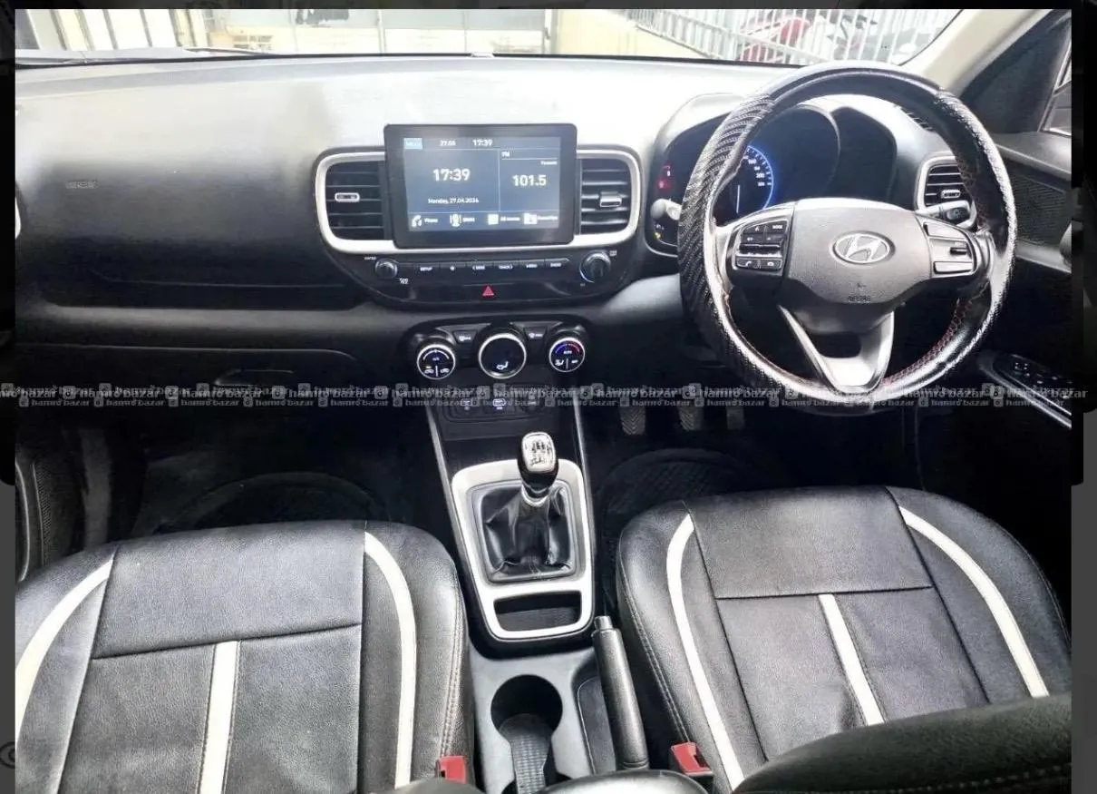 excellent 2019 venue SX sunroof with 60% finance 7