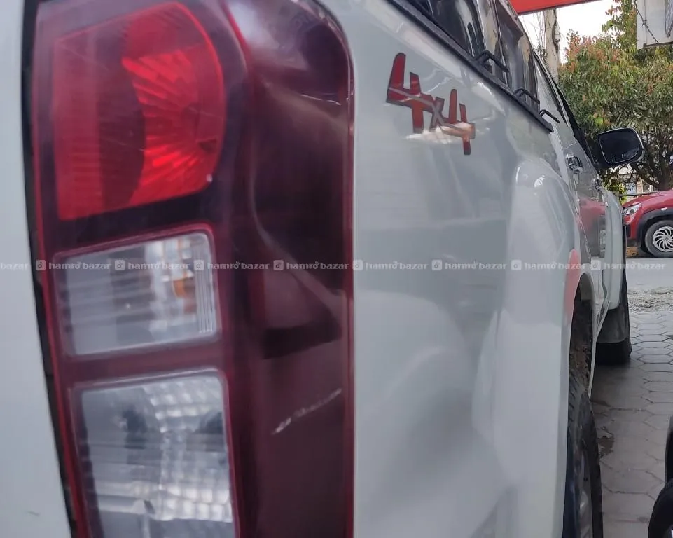 isuzu  v cross 2018 for sale 7