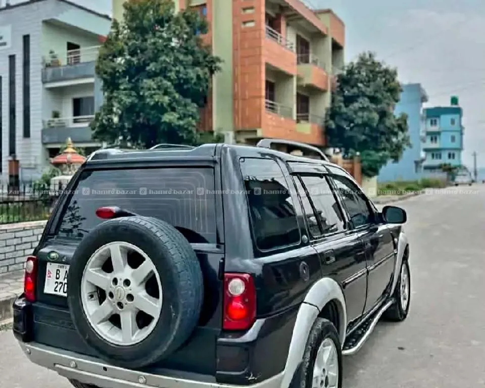 Land Rover 4WD jeep 4