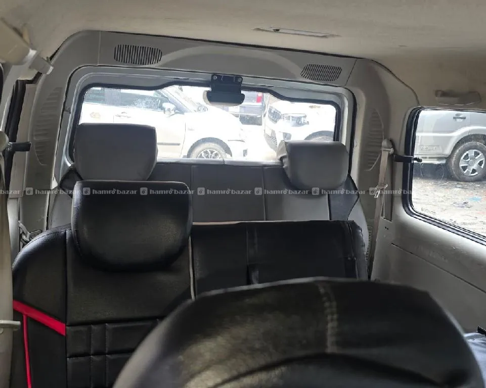 Mahindra Scorpio S5 4