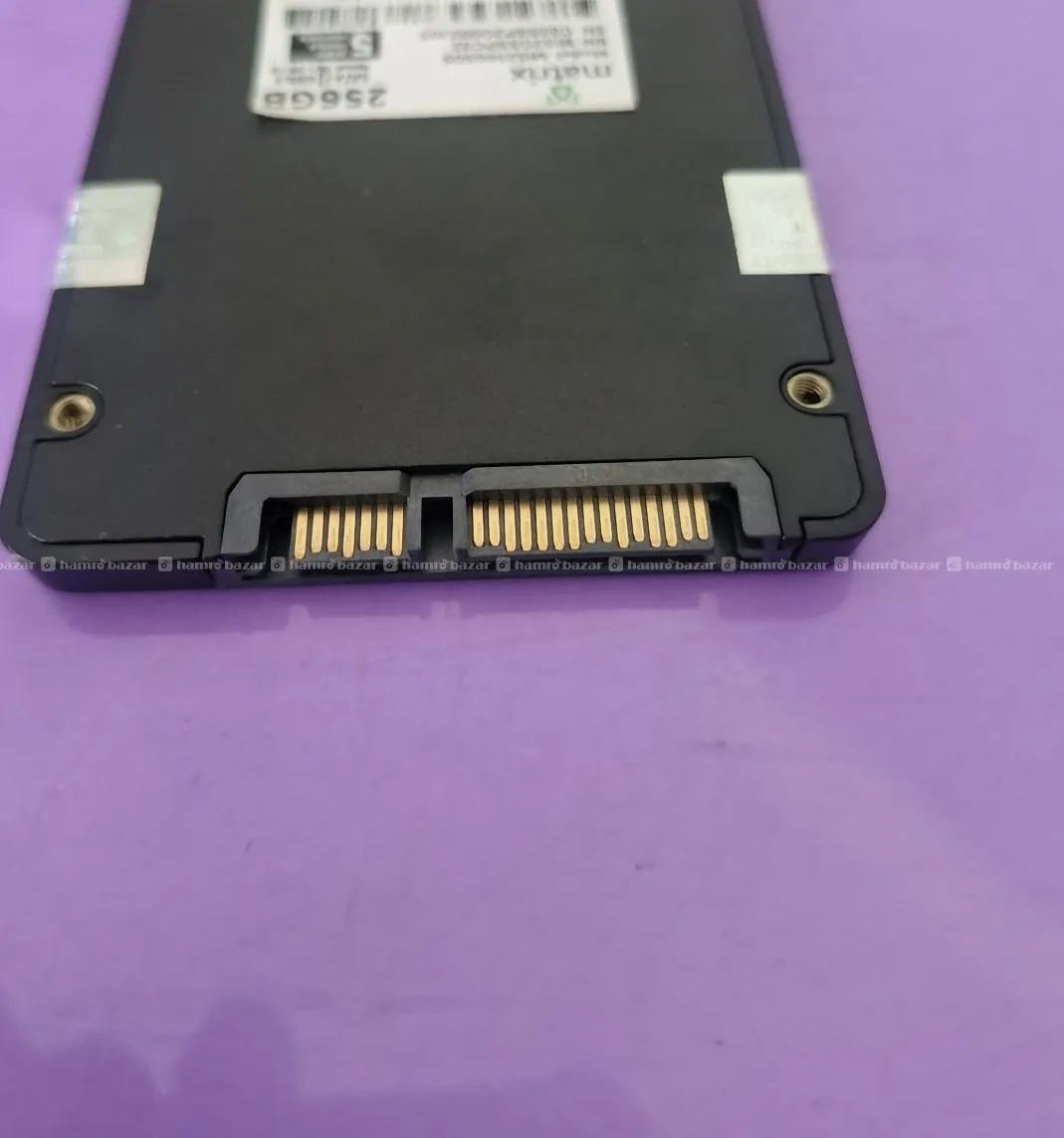 256 GB SSD SATA 2.5" 3