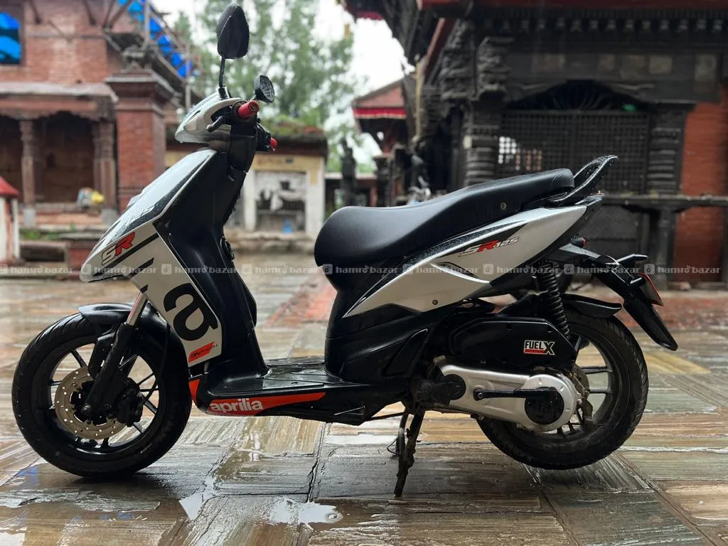 Aprilia SR 125 2