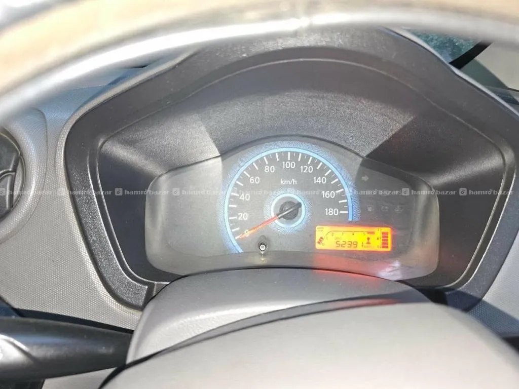 Datsun 2016 800cc 4