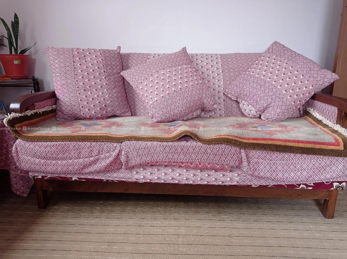 Jungali sisau sofa for sale. 3+1 2