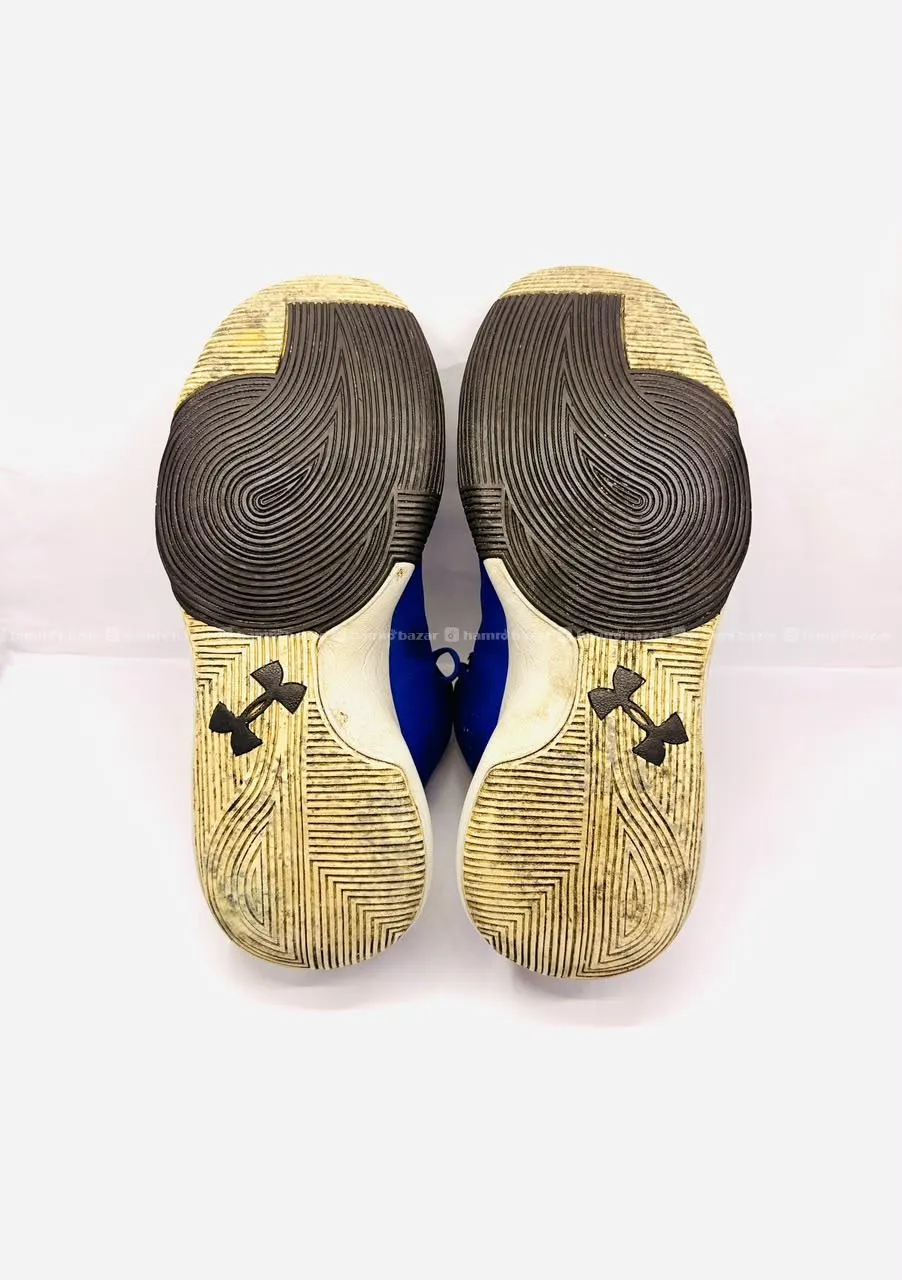 Under Armour Anomaly basketball shoes 3