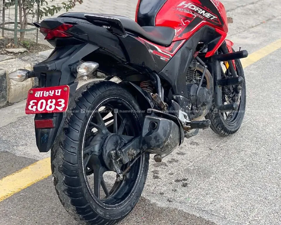 Honda hornet 75lot 2016model super fresh 4