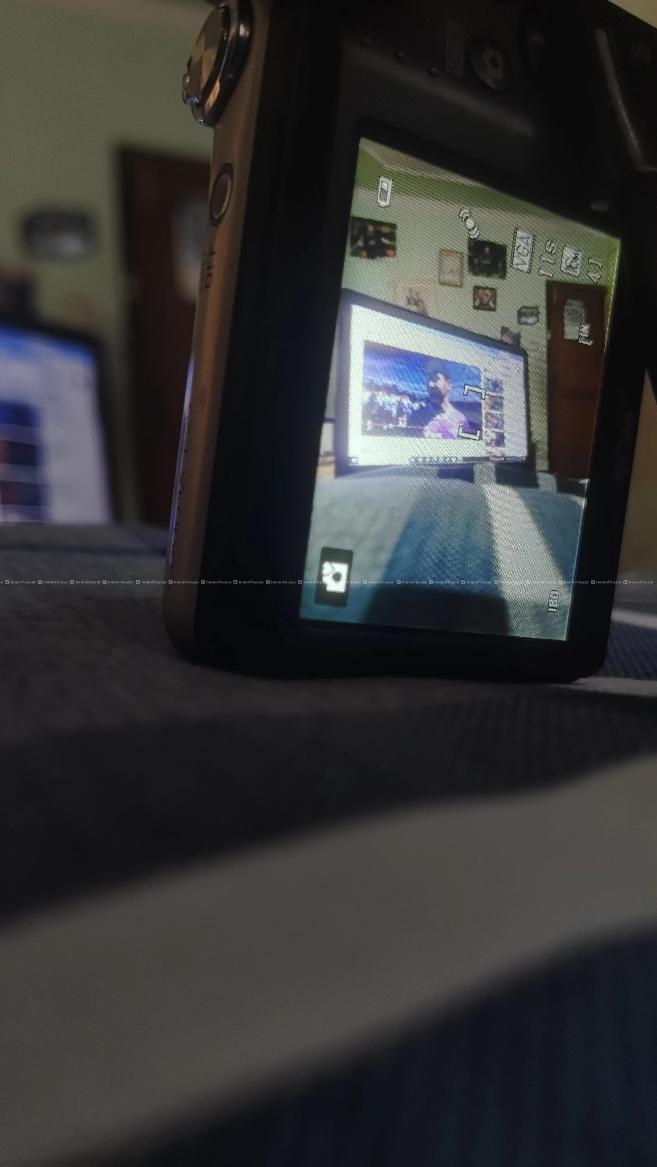 digital camera 4