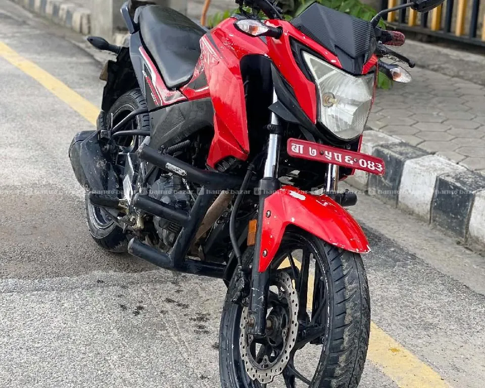 Honda hornet 75lot 2016model super fresh 2