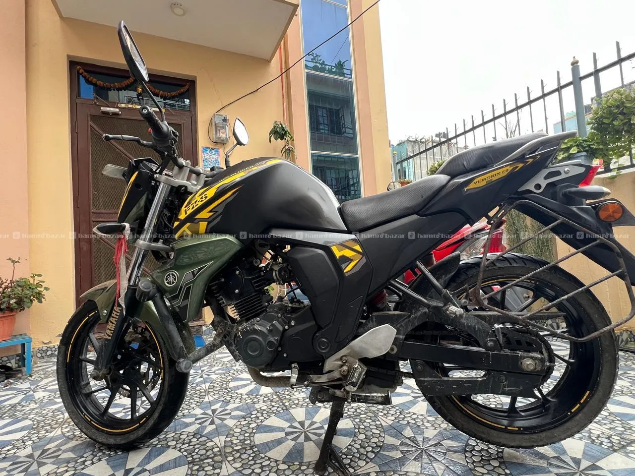 Yamaha Fzs v2 (Matt Green). Bike for Sale 3