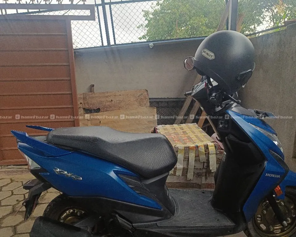 Dio bs6 110cc 57 lot blue scooter 5