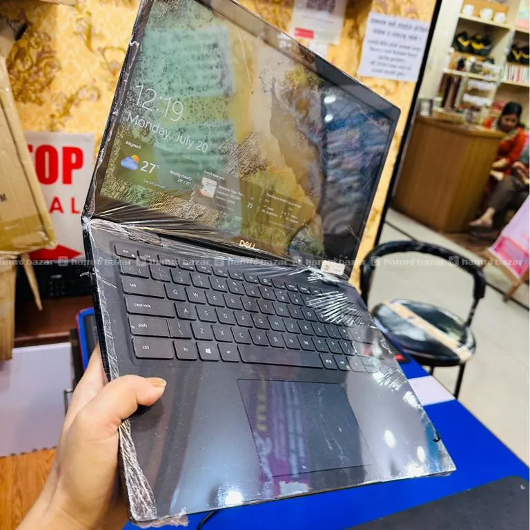 Dell i5 Process 11thGen 8gb Ram 256ssd Touchscreen 5